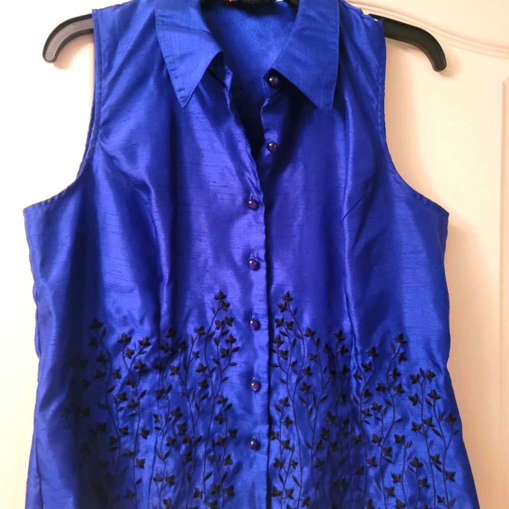 Royal Blue W/Black Floral
